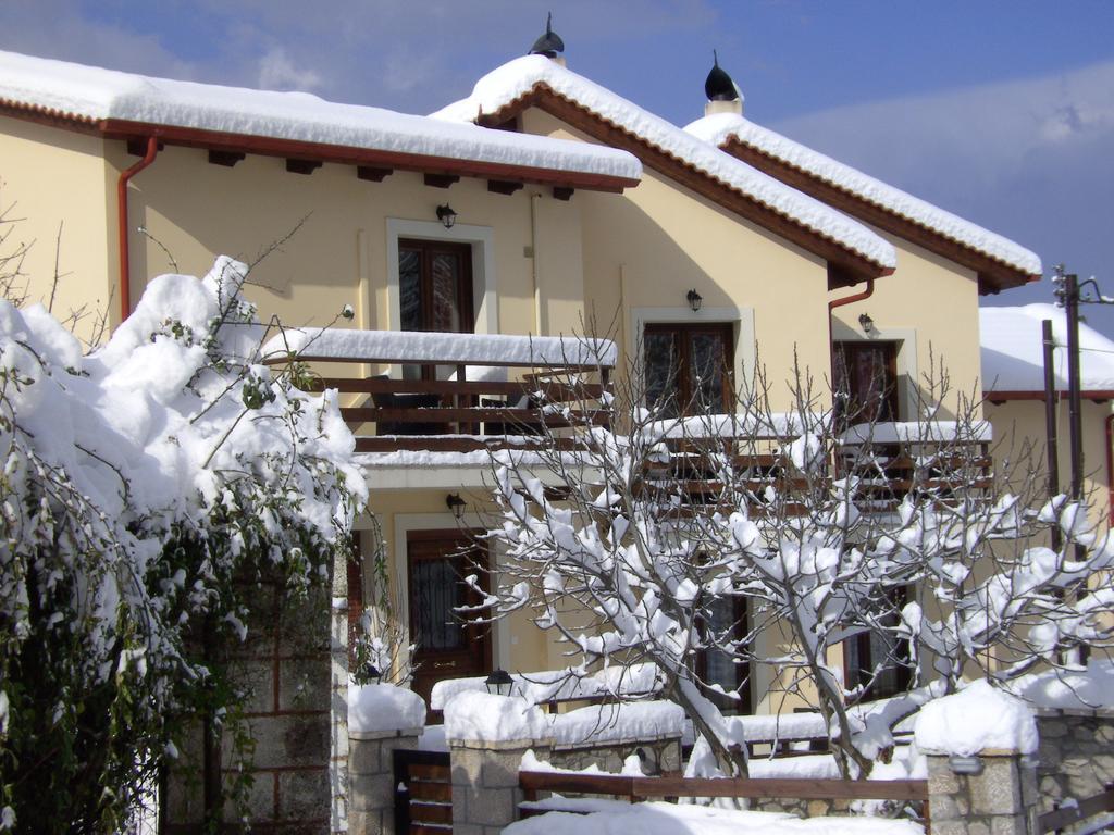 Dryas Guesthouse Polydrossos Ngoại thất bức ảnh